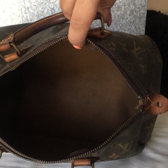 Louis Vuitton Purse - Picture 3 of 8